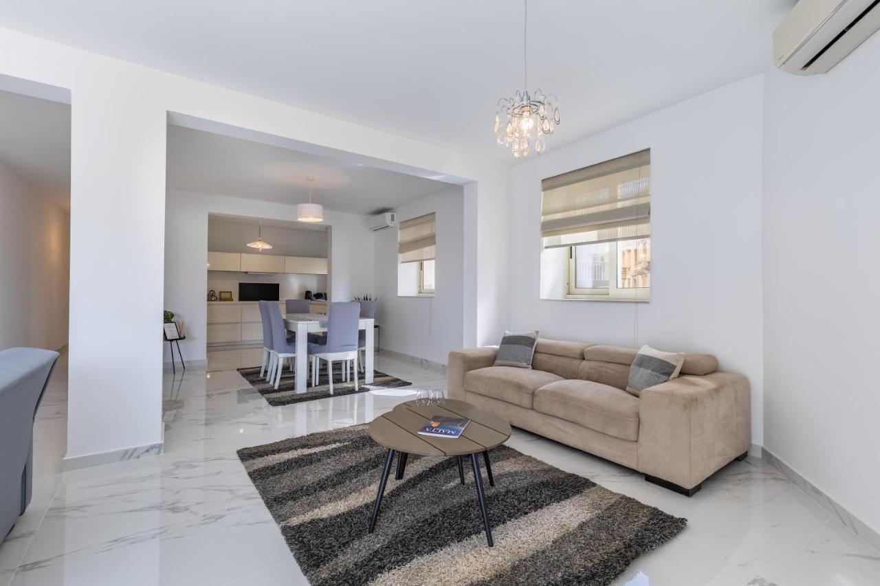 Stunning - Sunnyside 3-Bedroom Sliema Exterior photo